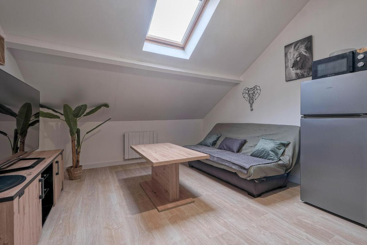Liberation - F2 Apartment Near Disneyland Paris Montry ภายนอก รูปภาพ